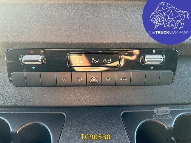 Mala Mercedes-Benz Sprinter 317 CDI KOFFER MET LIFT - AUTOMAAT