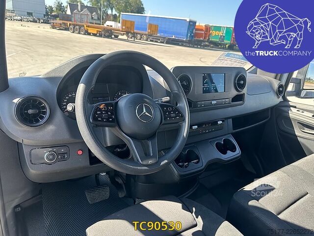 Mala Mercedes-Benz Sprinter 317 CDI KOFFER MET LIFT - AUTOMAAT