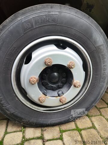 эвакуатор, транспортер для техники, подъёмная платформа Man Autotransporter