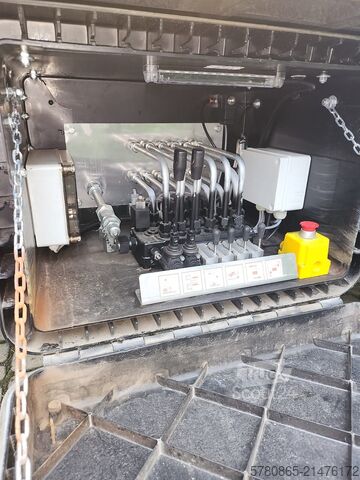 эвакуатор, транспортер для техники, подъёмная платформа Man Autotransporter