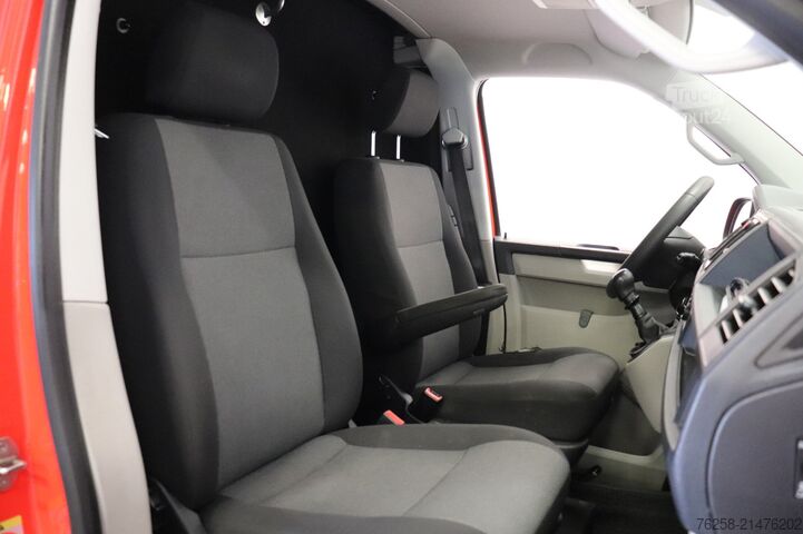 Dobozos furgon Volkswagen Transporter 2.0 TSI 150PK L2H2 Benzine 2x schui...