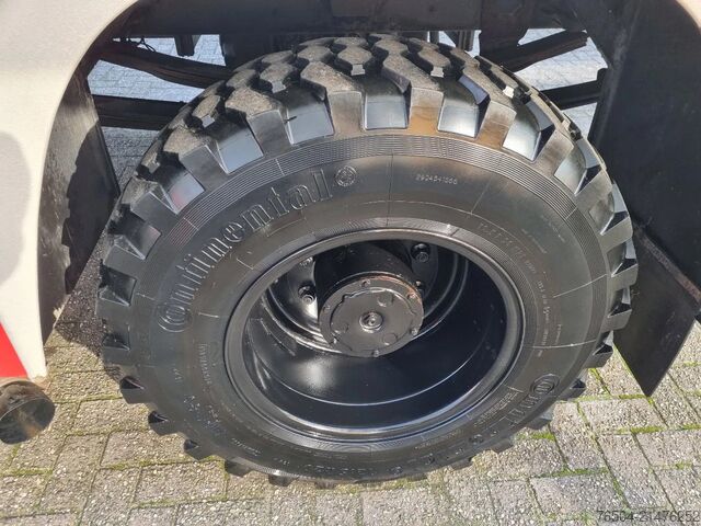 Véhicule de lutte contre les incendies Iveco Magirus EUROFIRE/ 95E18 4x4 FIRETRUCK / EXPEDIT...