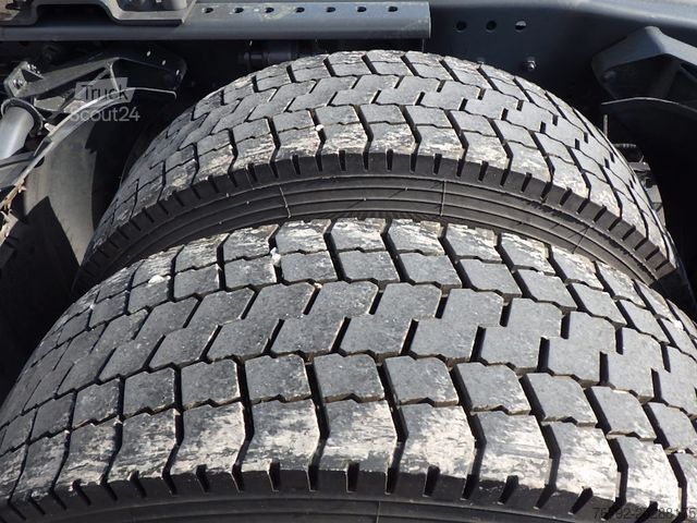 Standard dragbil DAF XF 480 FT SSC/Skylight/Ret./PTO/2xTank/Standklim