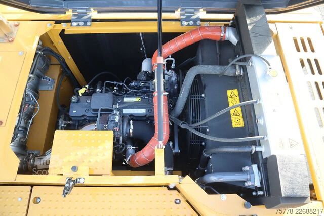Paletli ekskavatör XCMG XE300E | CE | CUMMINS STAGE V | HAMMER / SHEAR