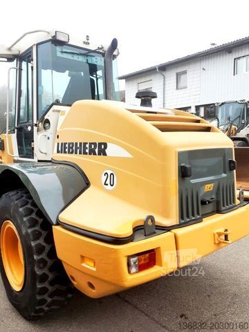 Kerekes rakodó LIEBHERR L 524 kein 514 528 538 542