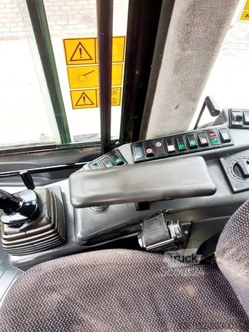 Kerekes rakodó LIEBHERR L 524 kein 514 528 538 542