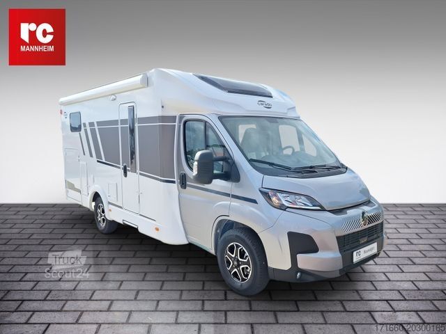 Félintegrált lakóautó CARADO T 328 Hubbett