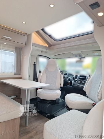 Half-integraal camper CARADO T 328 Hubbett