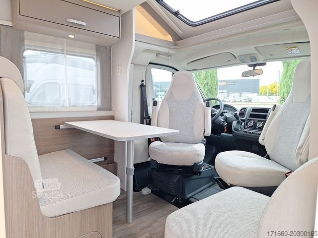 Half-integraal camper CARADO T 328 Hubbett