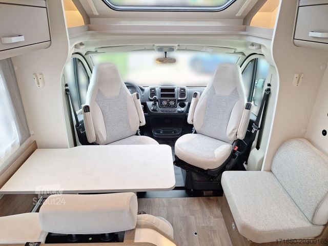 Half-integraal camper CARADO T 328 Hubbett