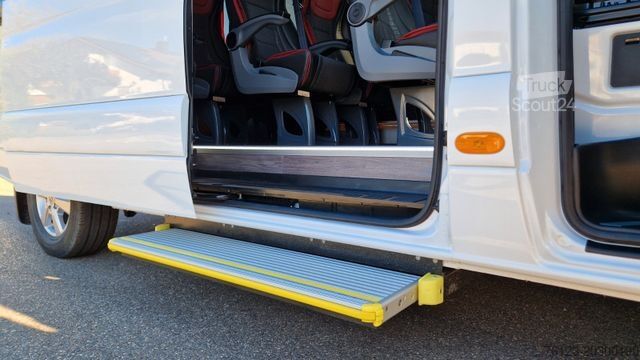 Minibuss MERCEDES-BENZ Sprinter 315 Tourer 9 SS  VIP Systemboden Stock