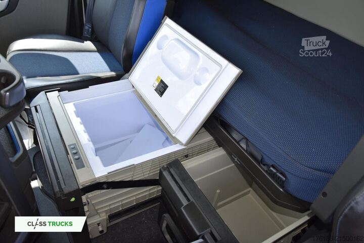 Standarta vilcējs VOLVO FH 460 Globetrotter XL i-Save