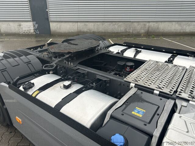 Standard-SZM Renault T High 480 Turbo Compound / 132 dkm / 2 Tanks /...