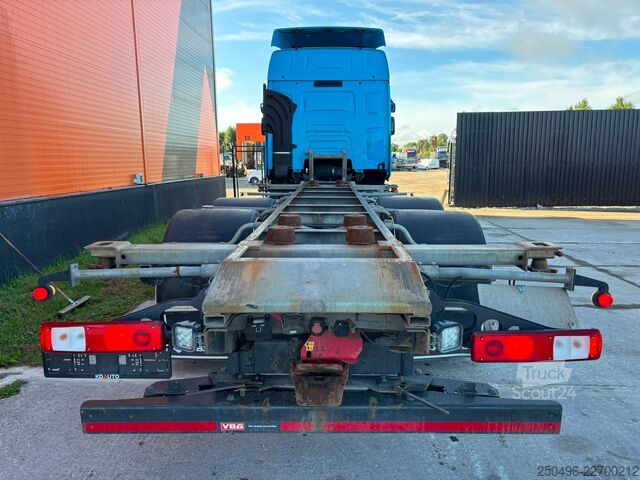 Châssis-cabine Renault T 520 6x2 CHASSIS L=7545 mm