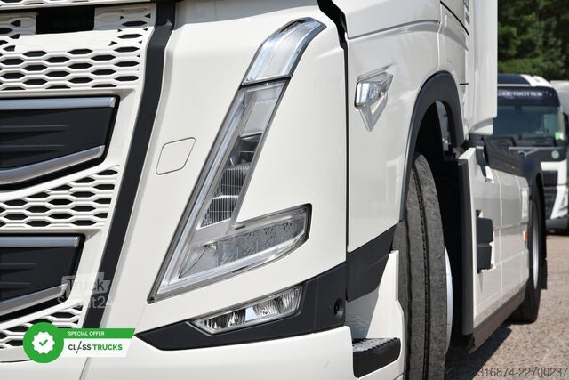 Standardni vlačilec VOLVO FH 500 XL Retarder i-ParkCool ACC
