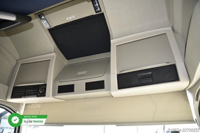 Standardni vlačilec VOLVO FH 500 XL Retarder i-ParkCool ACC