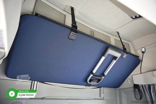 Standardni vlačilec VOLVO FH 500 XL Retarder i-ParkCool ACC