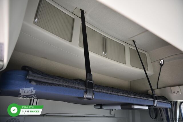 Standardni vlačilec VOLVO FH 500 XL Retarder i-ParkCool ACC