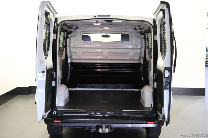 Skåpbil Renault Trafic 2.0 dCi 120PK 2x Schuifdeur EURO 6 - Air...