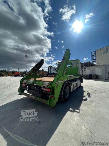 Volquete VOLVO FM300