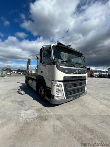 Volquete VOLVO FM300