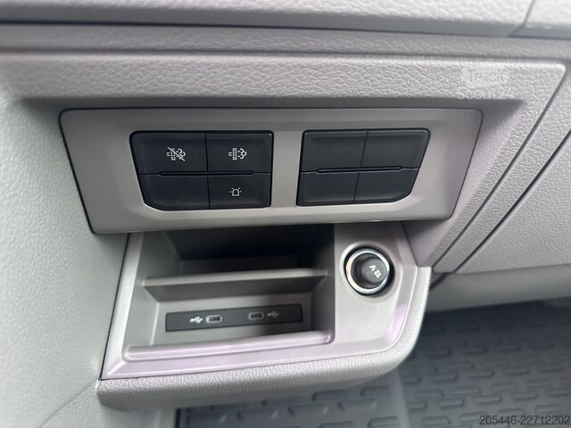 Platforminis furgonas su dviguba kabina MAN TGE 3.140 Doka Pritsche