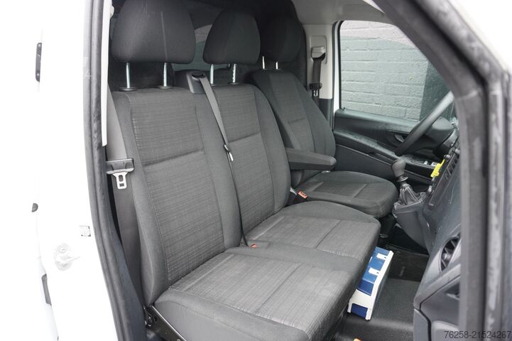 Panelvan Mercedes-Benz Vito 110 CDI Extra Lang EURO 6 - Airco - Camera...