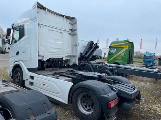 Стандартен влекач DAF FT XG 480