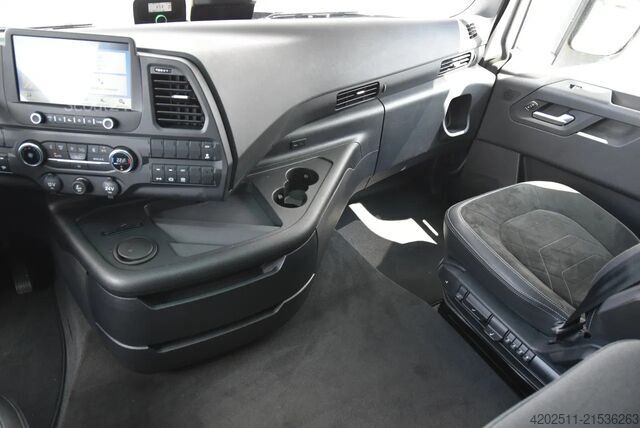 Standaard-SZM Ford F-MAX 500 4X2 3750mm