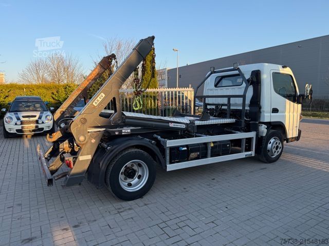 Savitarnos furgonas FUSO Canter 7C18 Absetzkipper VERBREITERBAR/Klima