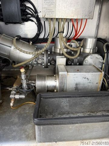 Autocisterna MAN TGS 18.440 4x2 BL Tank L&F 13.250 L UN1202 AHK