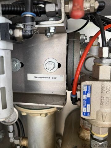 Autocisterna MAN TGS 18.440 4x2 BL Tank L&F 13.250 L UN1202 AHK