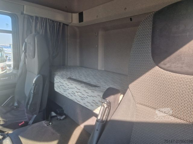 Φορτηγό επικίνδυνων υλικών DAF CF 440 4x2 Space Cab ACC ADR Tankwagenhydraulik