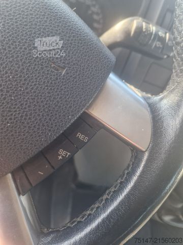 Minibus FORD Transit 140T350 Allrad 4x4 Trend 8-Sitzer Allrad