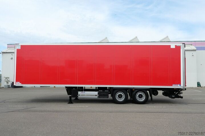 Semirimorchio frigorifero SCHMITZ CARGOBULL SKO 18 /CITY/LBW 2000 kg /CARRIER HE 19/LENKACHS