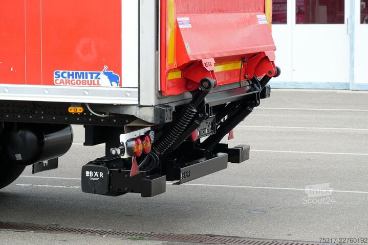 Semirimorchio frigorifero SCHMITZ CARGOBULL SKO 18 /CITY/LBW 2000 kg /CARRIER HE 19/LENKACHS