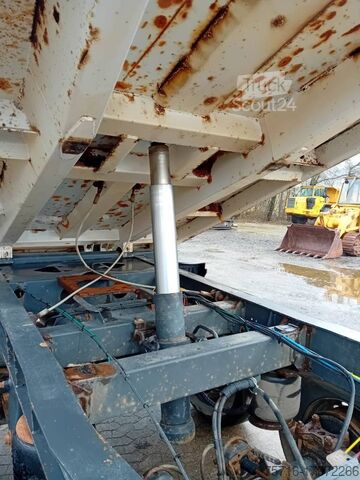 Tipper Schmitz ZKD 18