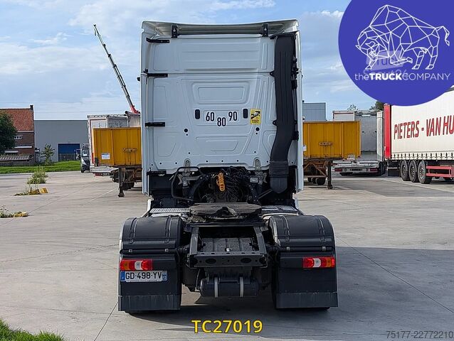 Standart-SZM Mercedes-Benz Actros 1853