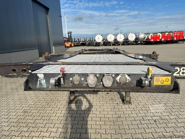 Preprava kontajnerov Van Hool 20FT/30FT ADR CHASSIS / empty weight: 3.500kg /...