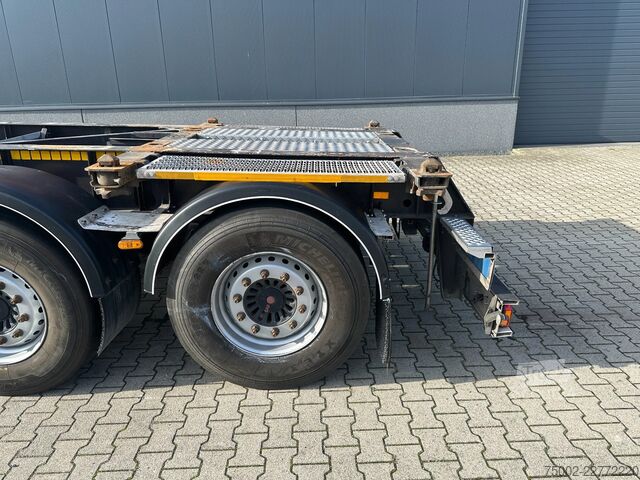Preprava kontajnerov Van Hool 20FT/30FT ADR CHASSIS / empty weight: 3.500kg /...