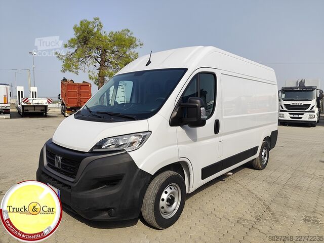 Furgão de painéis FIAT ducato