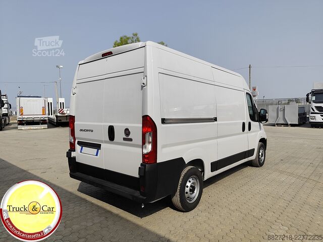 Furgão de painéis FIAT ducato