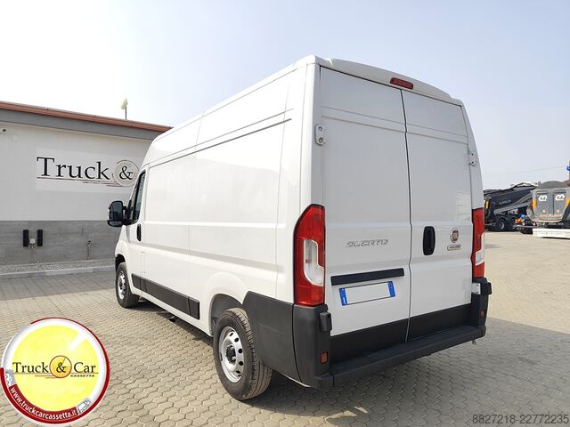 Furgão de painéis FIAT ducato