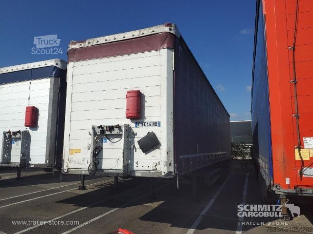 Open semitrailer with tarp Schmitz Cargobull Semitrailer Curtainsider Standard Hayon