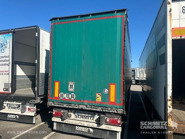 Otevřený návěs s plachtou Schmitz Cargobull Semitrailer Curtainsider Coil