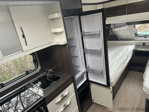 Karavan Hobby Prestige 620 CL Backofen Fußbodenerwärmung