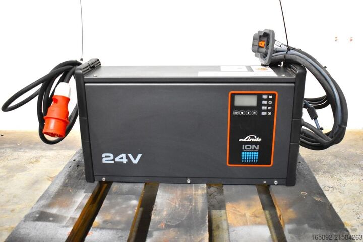 Baterie vysokozdvižného vozíku LINDE Li-Ion Charger 24V/225A