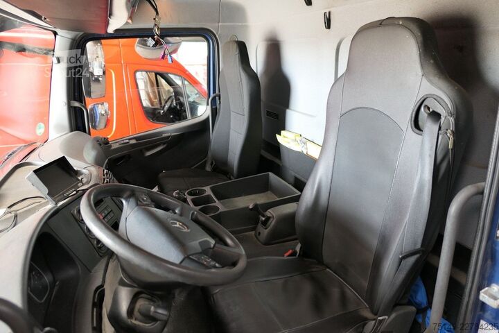 شاحنة بمسطحة ومشمع MERCEDES-BENZ 1224 L Atego 4x2, AHK, LBW, 7.200mm lang