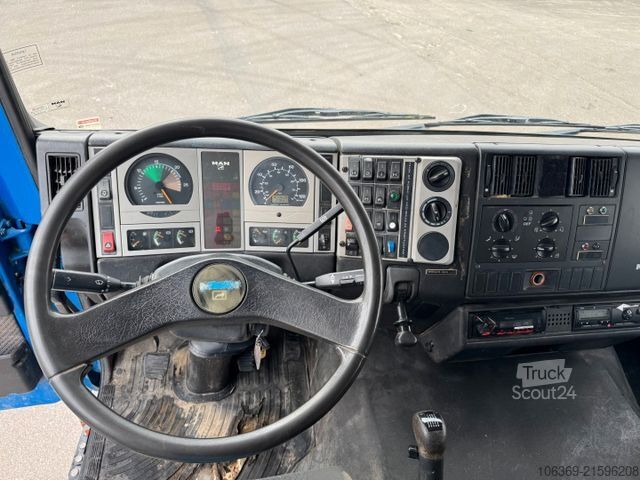 Vacuum tank truck MAN 35.464 8x8 Hvidtved Larsen 9000 L Kanalreiniger