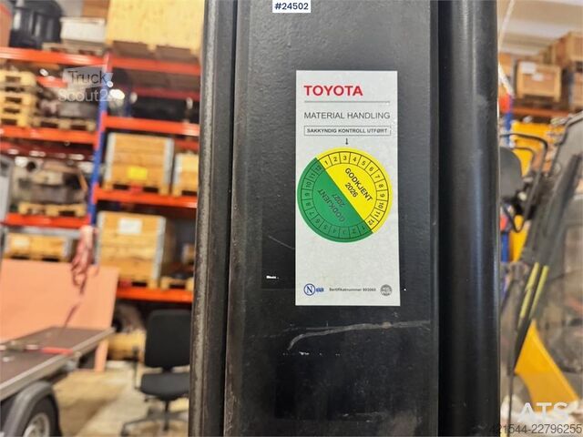 Gaffeltruck Clark CEM20S Forklift – Requires New Battery
